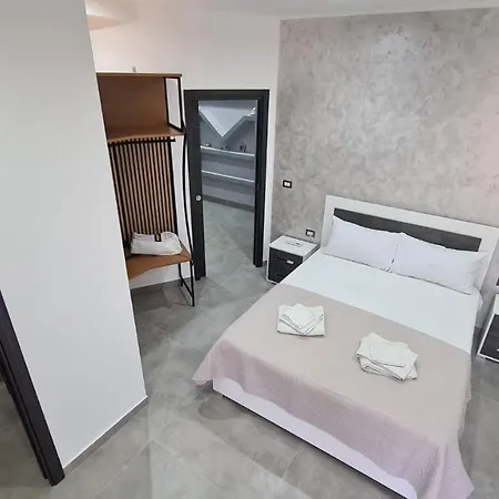 Bed and Breakfast Casa Veneziano Messina Exterior foto