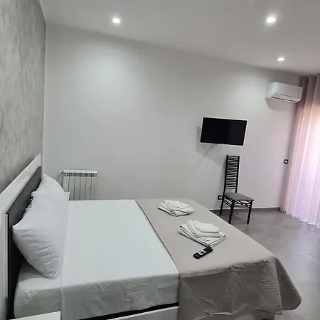 Bed and Breakfast Casa Veneziano Messina Exterior foto